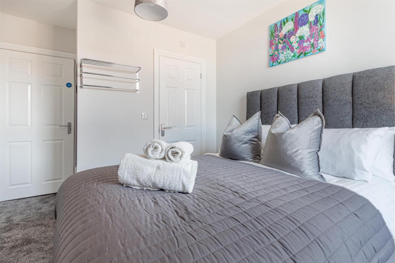 Host & Stay - The Bull Inn, 3 Double Rooms Fernhill Heath Esterno foto